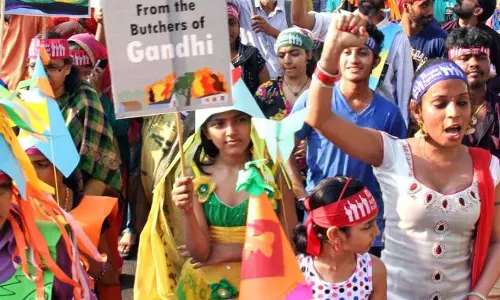 ഫാസിസത്തിനെതിരെ തൃശൂരില്‍ സ്വാതന്ത്ര്യത്തിലേക്കുള്ള നടത്തം