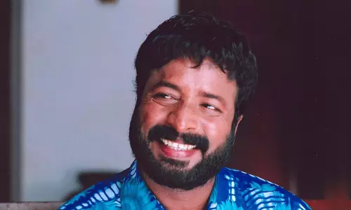 രാഷ്ട്രീയമുണ്ട്, എന്നാല്‍ രാഷ്ട്രീയ പ്രവര്‍ത്തനത്തിനില്ല: ഹരിശ്രീ അശോകന്‍