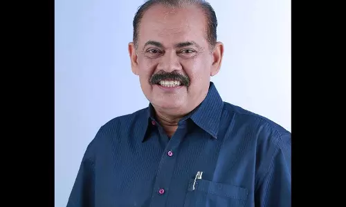 സെബാസ്റ്റ്യന്‍ പോളിനും നികേഷ് കുമാറിനുമെതിരെ പോസ്റ്ററുകള്‍