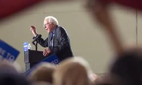 വാഷിങ്ടണ്‍, അലാസ്ക കോക്കസുകളില്‍ ഹിലരി ക്ലിന്‍റണെ പിന്തള്ളി ബേര്‍ണി സാന്‍ഡേഴ്സിന് വിജയം