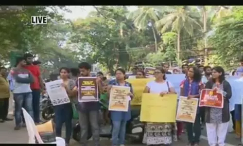 ഹൈദരാബാദ് വിദ്യാര്‍ഥികള്‍ക്ക് ഐക്യദാര്‍ഢ്യവുമായി തിരുവനന്തപുരത്ത് കൂട്ടായ്മ