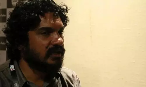 സിനിമ കണ്ട് മിണ്ടാതിരുന്നല്ലേ ഉള്ളു.. ആന്റി നാഷണലാണെന്ന് പറഞ്ഞ് അകത്തിട്ടില്ലല്ലോ