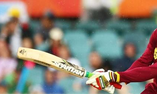 ഗെയിലാട്ടത്തിന് തടയിടാന്‍ ധോണിക്കാകുമോ?