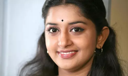 പത്ത് കല്‍പനകളിലൂടെ വീണ്ടും മീരാ ജാസ്മിന്‍