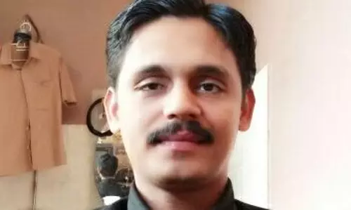 രാഷ്ട്രീയക്കാരെ പാഠംപഠിപ്പിക്കാന്‍ ഒരു പ്രവാസി സ്ഥാനാര്‍ഥി