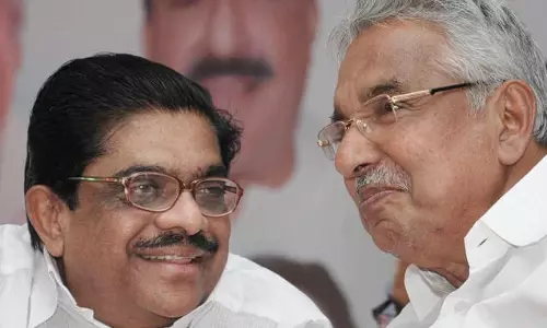 സുധീരനെതിരെ നിലപാട് കടുപ്പിച്ച് മുഖ്യമന്ത്രി, ഹൈക്കമാന്ഡ് ഇടപെടുന്നു സുധീരനെതിരെ നിലപാട് കടുപ്പിച്ച് മുഖ്യമന്ത്രി, ഹൈക്കമാന്ഡ് ഇടപെടുന്നു