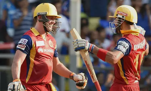 കൊഹ്‍ലിയെ കുറിച്ച് ഡിവില്ലിയേഴ്‍സിനും ചിലതൊക്കെ പറയാനുണ്ട്...