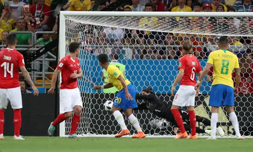 ബ്രസീലിനെ സമനിലയില് തളച്ച് സ്വിറ്റ്സര്ലന്ഡ് ബ്രസീലിനെ സമനിലയില് തളച്ച് സ്വിറ്റ്സര്ലന്ഡ്