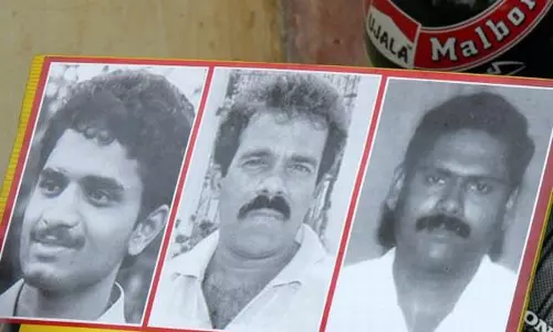 രാജീവ് വധക്കേസ് പ്രതികളെ മോച്ചിപ്പിക്കണമെന്ന തമിഴ്നാടിന്റെ ആവശ്യം കേന്ദ്രം തള്ളി രാജീവ് വധക്കേസ് പ്രതികളെ മോച്ചിപ്പിക്കണമെന്ന തമിഴ്നാടിന്റെ ആവശ്യം കേന്ദ്രം തള്ളി