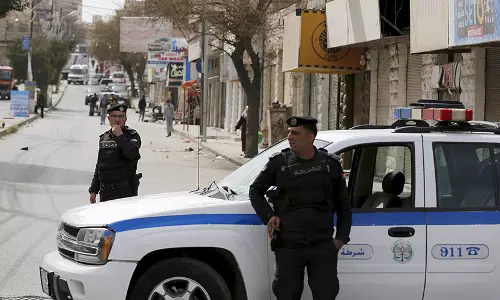 അമ്മാനില്‍ അഭയാര്‍ഥി ക്യാമ്പിനു സമീപം നടന്ന ആക്രമണത്തില്‍ ജോര്‍ദാന്‍ രഹസ്യാന്വേഷണ ഉദ്യോഗസ്ഥര്‍ കൊല്ലപ്പെട്ടു