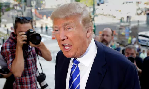 പാര്‍ട്ടി പാലംവലിക്കുന്നുവെന്ന് ട്രംപ്