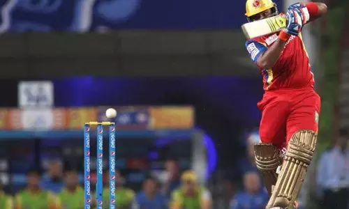 സര്‍ഫ്രാസ് മകനെപ്പോലെയെന്ന് ഗെയില്‍