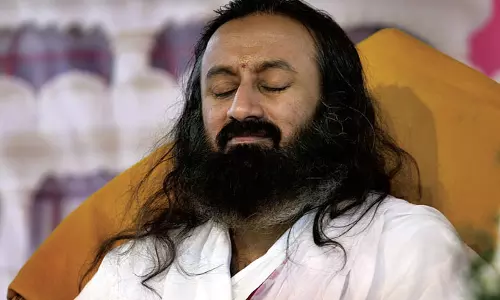 തനിക്ക് നൊബേല്‍ സമ്മാനം വേണ്ട; മലാലക്ക് നല്‍കിയതിനോട് യോജിപ്പില്ല: ശ്രീ ശ്രീ രവിശങ്കര്‍