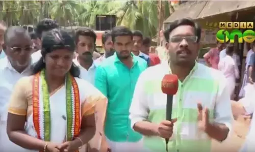 കല്യാശേരിയിലെ സ്ഥാനാര്ഥികള് അവസാനഘട്ട പ്രചരണത്തില് കല്യാശേരിയിലെ സ്ഥാനാര്ഥികള് അവസാനഘട്ട പ്രചരണത്തില്