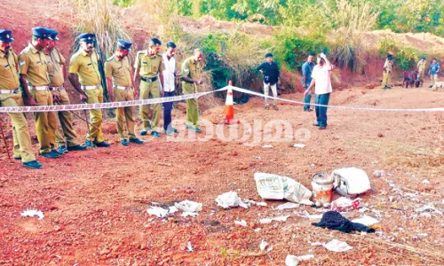 സിപിഎം പ്രവര്ത്തകന്റെ മരണം പ്രചരണായുധമാക്കി യുഡിഎഫ് സിപിഎം പ്രവര്ത്തകന്റെ മരണം പ്രചരണായുധമാക്കി യുഡിഎഫ്