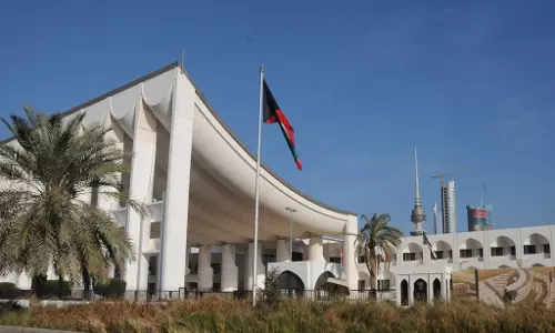 റെസിഡന്‍സി കാര്‍ഡുകള്‍ വിദേശികള്‍ക്ക്  നല്കുന്ന കാര്യം പരിഗണയിലെന്നു  കുവൈത്ത്