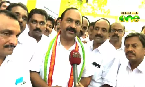 നിഷ്‍പക്ഷ വോട്ടുകളില്‍‌ പ്രതീക്ഷയര്‍പ്പിച്ച് വി ‍ഡി സതീശന്‍ പറവൂരില്‍