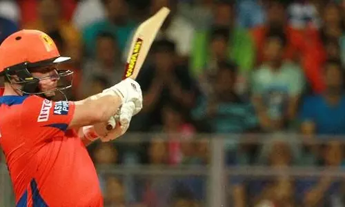 അവസാന പന്തില്‍ ലയണ്‍സിന് ആവേശജയം