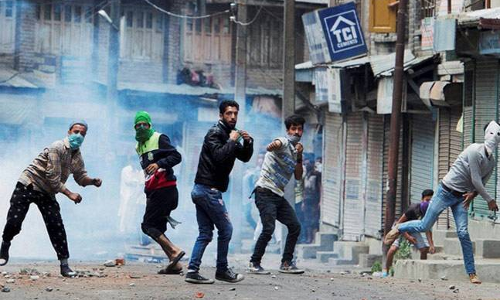 ജമ്മുകശ്മീരില്‍ ഏറ്റുമുട്ടല്‍ മൂന്ന് ഭീകരര്‍ കൊല്ലപ്പെട്ടു