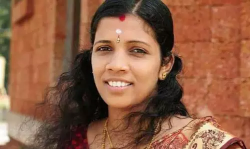 ലിനിയുടെ കുടുംബത്തിന് 20 ലക്ഷം രൂപ സര്ക്കാര് സഹായം ലിനിയുടെ കുടുംബത്തിന് 20 ലക്ഷം രൂപ സര്ക്കാര് സഹായം