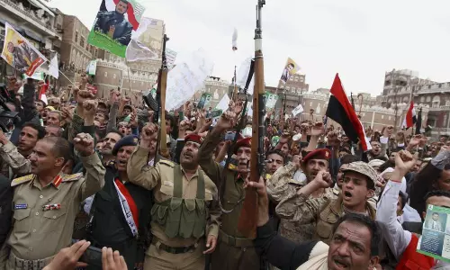 സൌദി സഖ്യസേനക്കെതിരെ യമനില്‍ പ്രതിഷേധ റാലി