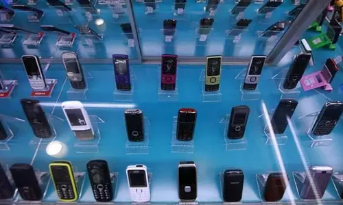 മൊബൈല്‍ മേഖലയില്‍ സ്വദേശിവത്കരണം: മതിയായ സാവകാശം നല്‍കിയെന്ന് സൌദി മന്ത്രി