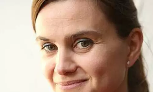 ബ്രിട്ടനില്‍ ലേബര്‍ പാര്‍ട്ടി എംപി വെടിയേറ്റു മരിച്ചു