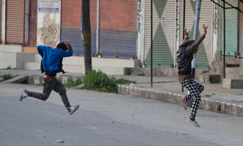 വാര്‍ത്തകള്‍ നല്‍കുന്ന വാട്ട്സ്ആപ് ഗ്രൂപ്പുകള്‍ റജിസ്റ്റര്‍ ചെയ്യണമെന്ന് കശ്മീര്‍ സര്‍ക്കാര്‍