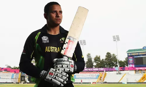 കെവിന് പീറ്റേഴ്സണ് പകരം ഉസ്മാന് ക്വാജ കെവിന് പീറ്റേഴ്സണ് പകരം ഉസ്മാന് ക്വാജ