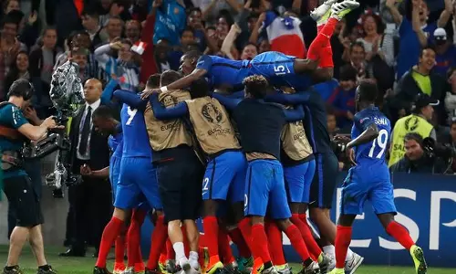 രണ്ടാം ജയത്തോടെ ഫ്രാന്‍സ് യൂറോ കപ്പിന്‍റെ ക്വാര്‍ട്ടറില്‍