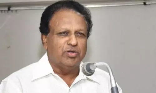 പുതുതലമുറ വെല്ലുവിളികളെ നേരിടാന്‍ വിദ്യാര്‍ഥികളെ പ്രാപ്തരാക്കുന്നതാകണം വിദ്യാഭ്യാസമെന്ന് ടിപി ശ്രീനിവാസന്