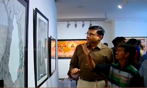 കോഴിക്കോട് ഇതര സംസ്ഥാന തൊഴിലാളിയുടെ ചിത്രപ്രദര്‍ശനം