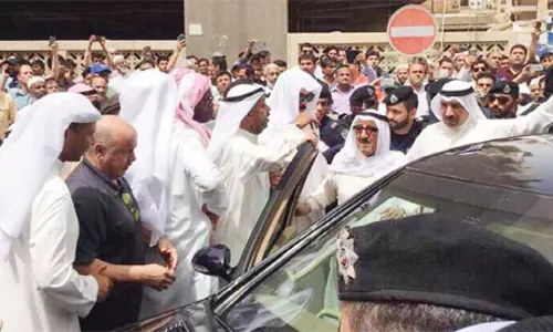 കുവൈത്ത് സാദിഖ് മസ്ജിദ് ചാവേര്‍ സ്ഫോടനത്തിന് ഒരു വയസ്