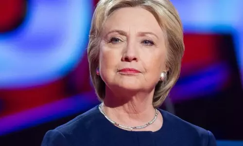 ട്രംപിന്റെ മുസ്ലിം വിരുദ്ധ പ്രസ്താവനകള്ക്കെതിരെ ഹിലരി ട്രംപിന്റെ മുസ്ലിം വിരുദ്ധ പ്രസ്താവനകള്ക്കെതിരെ ഹിലരി