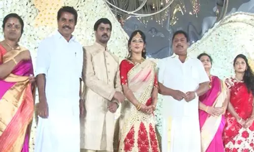 ബിജു രമേശിന്‍റെ മകളും മുന്‍ മന്ത്രി അടൂര്‍ പ്രകാശിന്‍റെ മകനും തമ്മിലുള്ള വിവാഹ നിശ്ചയം നടന്നു