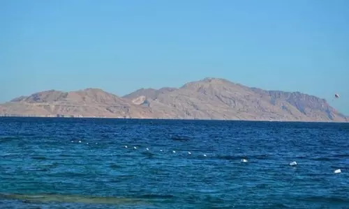 ചെങ്കടല്‍ ദ്വീപുകള്‍ സൌദിക്ക് കൈമാറാനുള്ള അല്‍സീസിയുടെ തീരുമാനം കോടതി റദ്ദ് ചെയ്തു