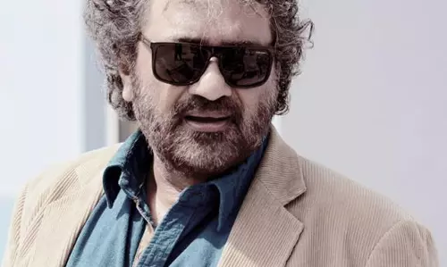 അവാർഡ് വാങ്ങാൻ കൂട്ടാക്കാത്തവർ തലയിൽ മുണ്ടിട്ട് അവാർഡ് തുക വാങ്ങാന് പോകില്ലായിരിക്കും: ജോയ് മാത്യു അവാർഡ് വാങ്ങാൻ കൂട്ടാക്കാത്തവർ തലയിൽ മുണ്ടിട്ട് അവാർഡ് തുക വാങ്ങാന് പോകില്ലായിരിക്കും: ജോയ് മാത്യു