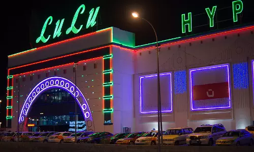 ഒമാനിലെ ലുലു മാളുകളില്‍ പരമ്പരാഗത വസ്‍ത്രോത്സവം