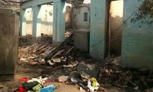 ബീഹാറില്‍ വന്‍തീപിടിത്തം; മൂന്നു മരണം