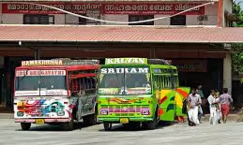 യാത്രാനിരക്ക് വര്‍ദ്ധിപ്പിക്കണമെന്ന് ആള്‍ കേരള ബസ്സ് ഓപ്പറേറ്റേഴ്സ് ഓര്‍ഗനൈസേഷന്‍