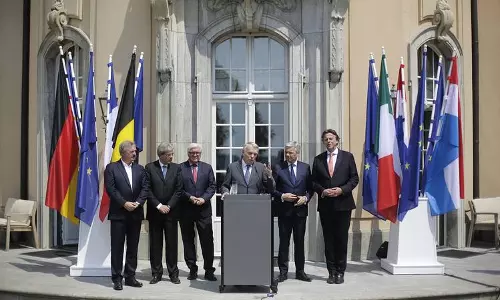 ബ്രിട്ടന് ഉടന് യൂറോപ്യന് യൂണിയന് വിടണമെന്ന് ഇയു അംഗങ്ങള് ബ്രിട്ടന് ഉടന് യൂറോപ്യന് യൂണിയന് വിടണമെന്ന് ഇയു അംഗങ്ങള്