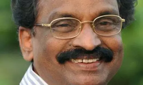 എ കെ ബാലന് കേന്ദ്രമന്ത്രിമാരുമായി കൂടിക്കാഴ്ച നടത്തി എ കെ ബാലന് കേന്ദ്രമന്ത്രിമാരുമായി കൂടിക്കാഴ്ച നടത്തി