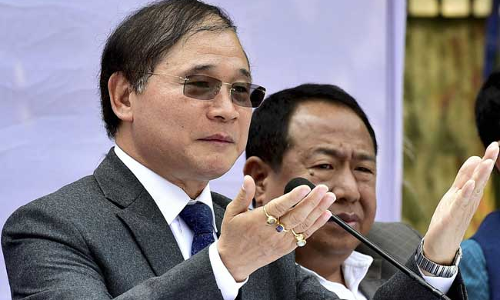 അരുണാചല്‍ മുഖ്യമന്ത്രിയായി നബാം തുകി അധികാരമേറ്റു