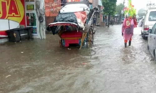 ഉത്തരാഖണ്ഡില് മേഘവിസ്ഫോടനം; മരിച്ചവരുടെ എണ്ണം മുപ്പതായി ഉത്തരാഖണ്ഡില് മേഘവിസ്ഫോടനം; മരിച്ചവരുടെ എണ്ണം മുപ്പതായി