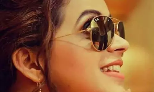 കന്നഡ നടി ഭാവന ബിജെപിയില് ചേര്ന്നു; പൊങ്കാലയ്ക്കിരയായത് നമ്മുടെ ഭാവനയും കന്നഡ നടി ഭാവന ബിജെപിയില് ചേര്ന്നു; പൊങ്കാലയ്ക്കിരയായത് നമ്മുടെ ഭാവനയും