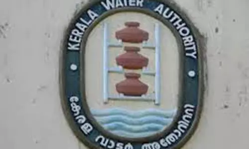 വാട്ടര്‍ അതോറിറ്റിയുടെ കുപ്പിവെള്ളത്തിനെതിരെ സര്‍ക്കാര്‍