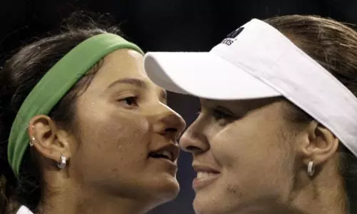 വിംബിള്‍ഡണ്‍: സാനിയ സഖ്യം പുറത്ത്