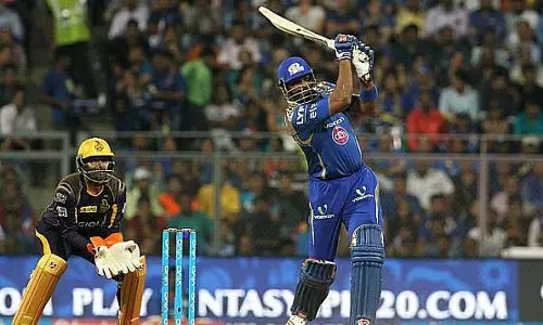 നൈറ്റ് റൈഡേഴ്‍സിനെ വീഴ്‍ത്തി മുംബൈ