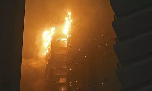 സുലാഫ ടവറിലെ തീപിടിത്തം; ഫോറന്‍സിക് വിദഗ്ധര്‍ പരിശോധന തുടങ്ങി