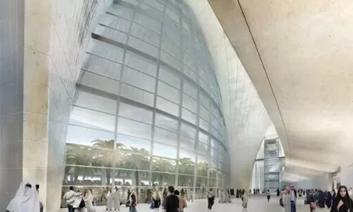 ശമ്പളം വൈകുന്നു; കുവൈത്ത്  വിമാനത്താവളത്തിലെ ക്ലീനിംഗ് തൊഴിലാളികള്‍ പണിമുടക്കി